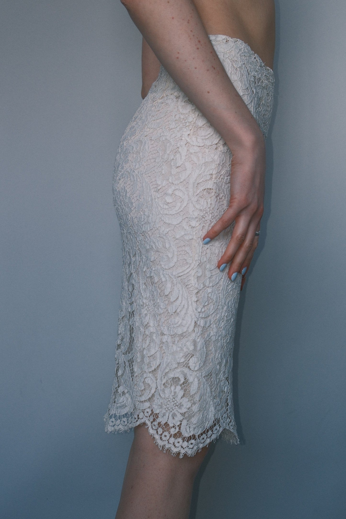 White lace skirt